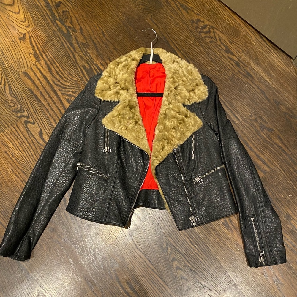 FREE PEOPLE leather jacket - never worn ***
